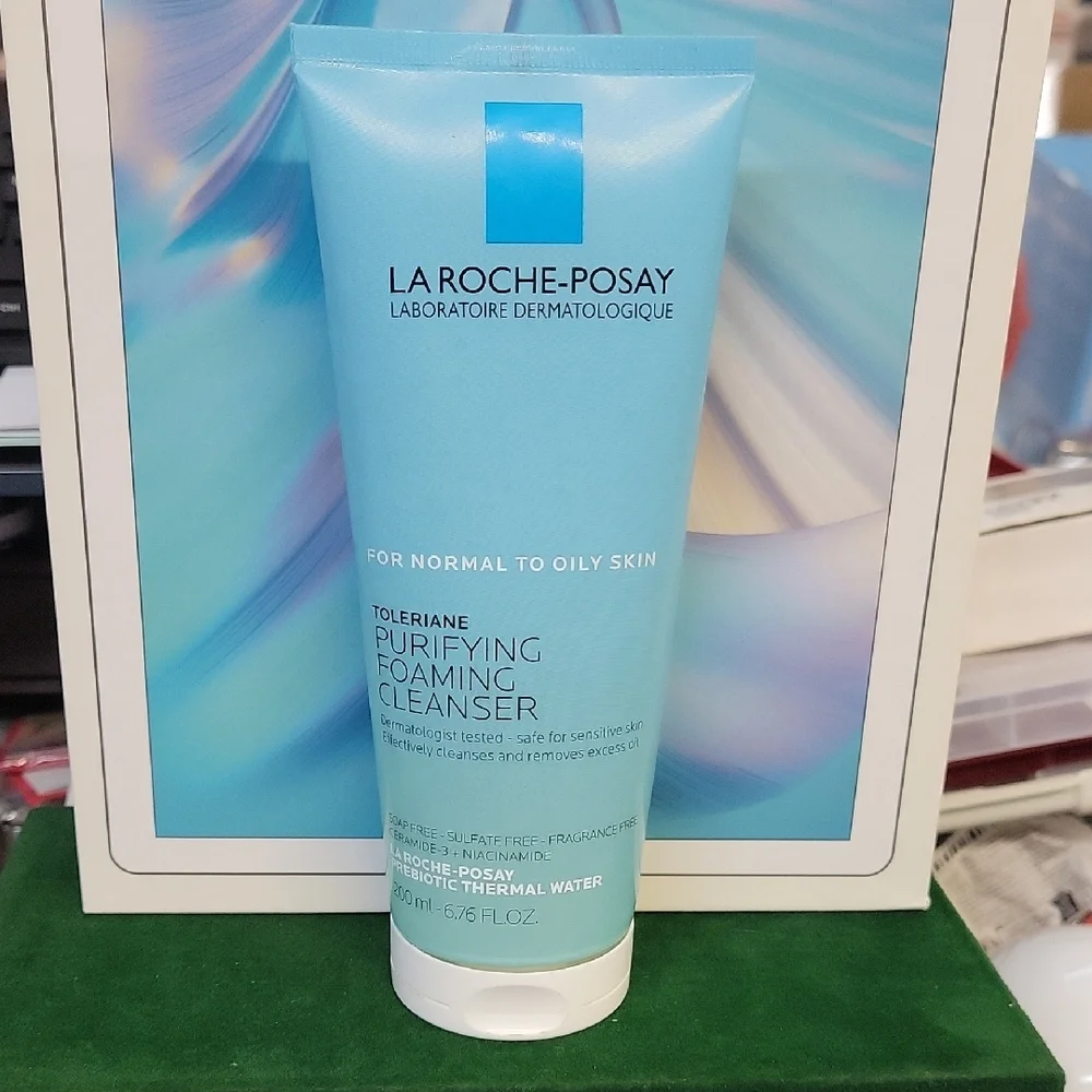 La Roche-Posay Purifying Foaming Cleanser 200ml New Tube